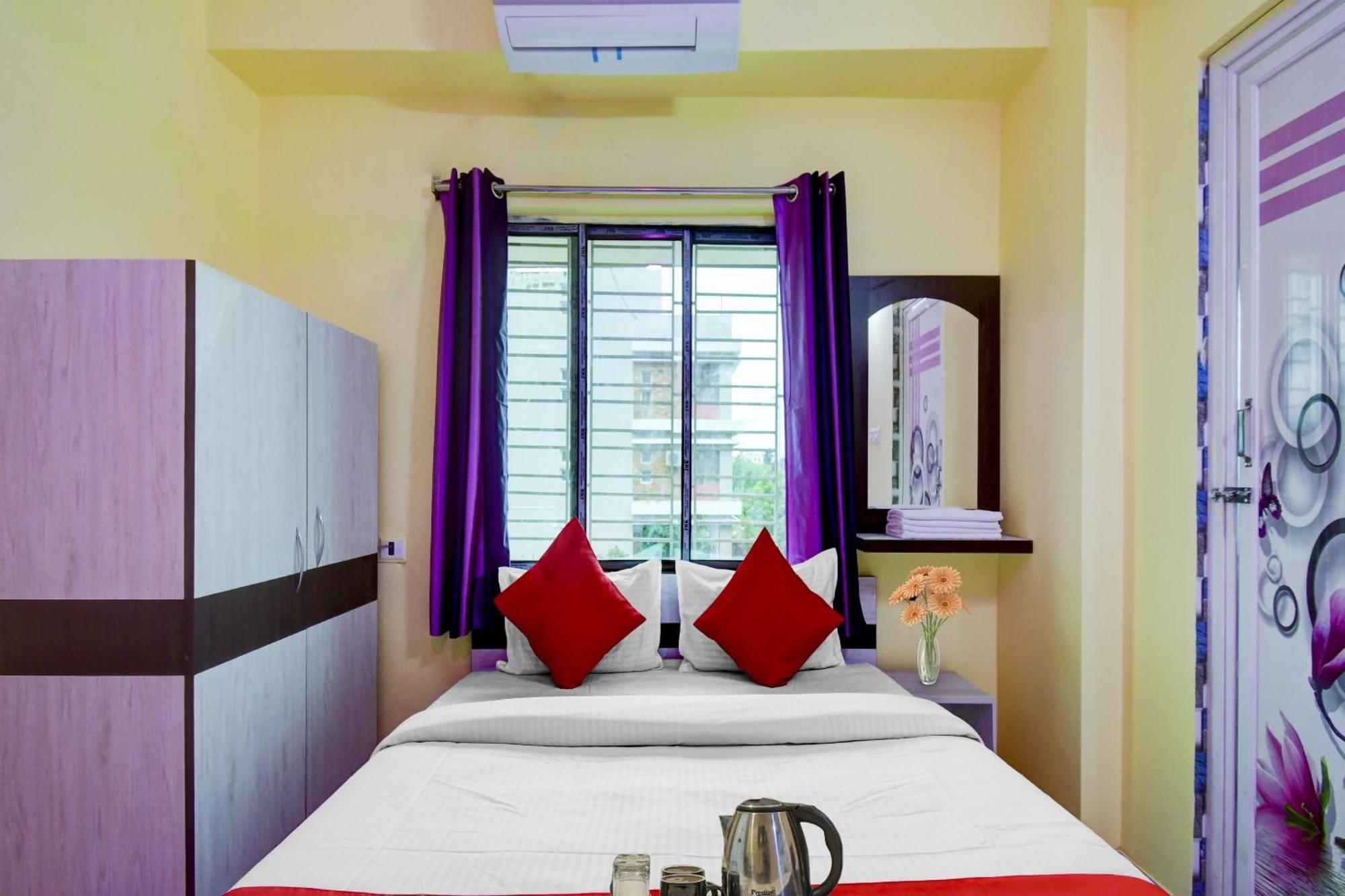 Super Hotel O 4 Friends Καλκούτα Εξωτερικό φωτογραφία